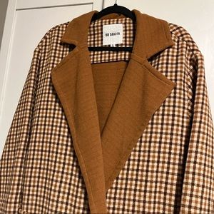 BN Dakota oversized tan wool coat plaid